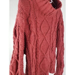 Love Tree Chunky Ribbed Knit Sweater Rouge Flamingo Color Turtle Neck Size Small